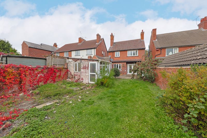 Summerfield Road